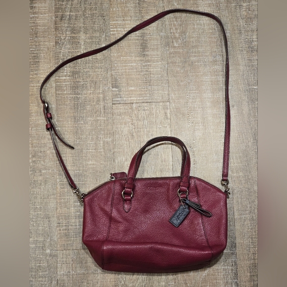 Coach Handbags - Coach F30281 Burgundy Leather Handbag